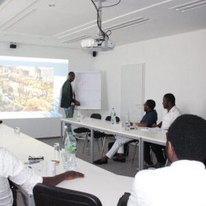 Conférence immigration Turbo